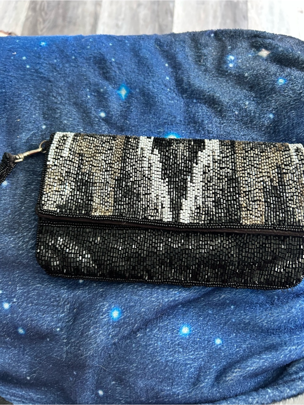4/$100 Beaded Black and Silver Evening Clutch
